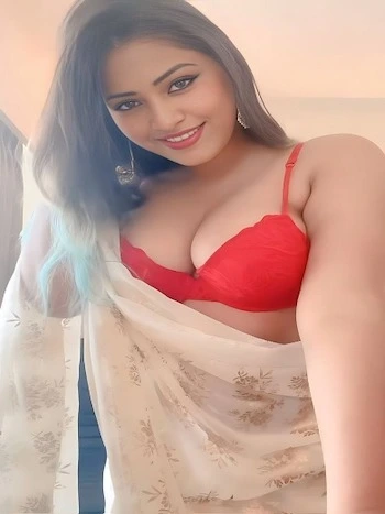 Mature call girls in Alpha 1, Greater Noida